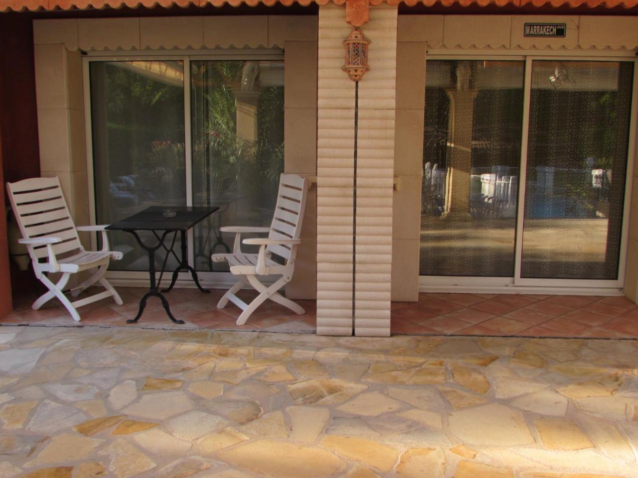 Residence Royal Palmeraie Aubagne Exteriör bild